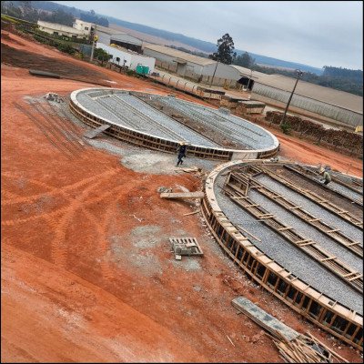 Construção de Silos