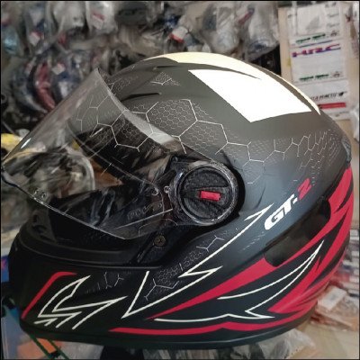 Capacete Gt-2 Branco com Vermelho fosco Fechado com Narigueira Tam 60