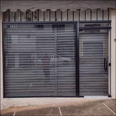 Porta em Vidro Temperado