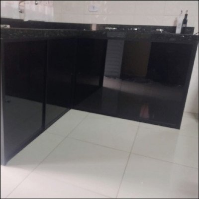 Fechamento de Pia com Vidro Fumê - imagem 1