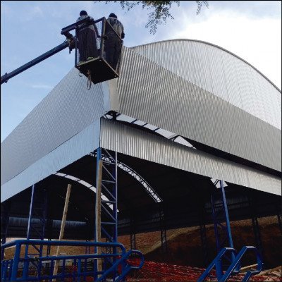 Barracão em Estrutura Metálica