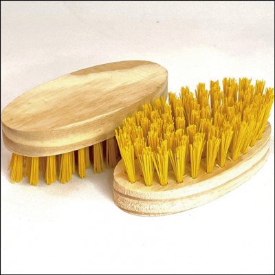 Escova de Roupa Base Madeira