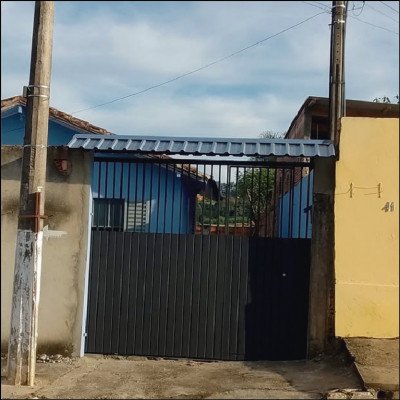 Portão Deslizante com Social Integrado + Cobertura do Portão