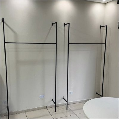 Mostruário Para Loja Estilo Industrial - imagem 1