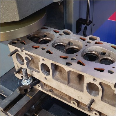 Plainas em Cabeçotes