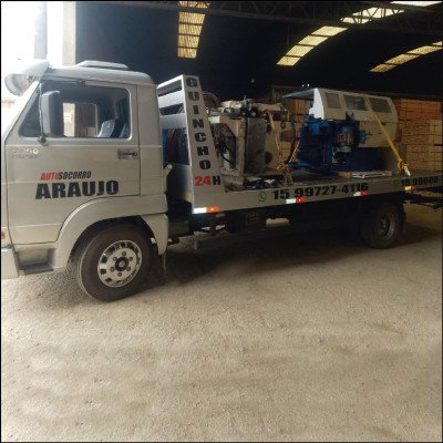 Serviço de Guincho para Transporte de Equipamentos