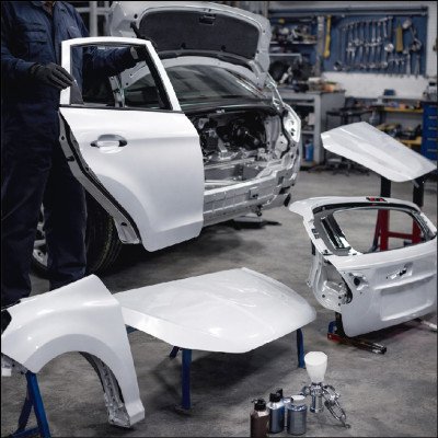 Substituição de Peças Danificadas (portas, para-lamas, capô, teto, tampa traseira)