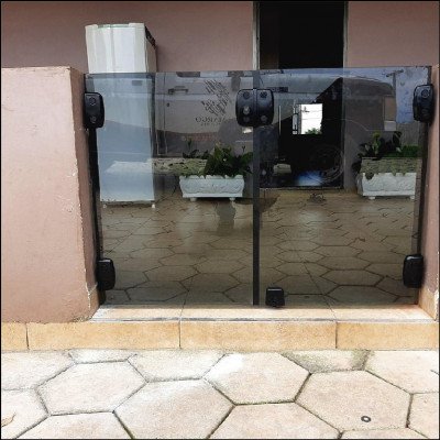 Portãozinho de Vidro Temperado