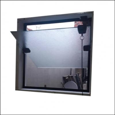 Janela Basculante com Vidro Pontilhado