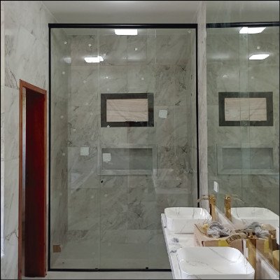 Box de Vidro Incolor