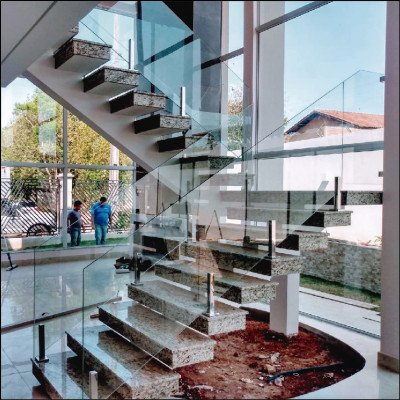 Guarda Corpo Escada em Vidro Temperado