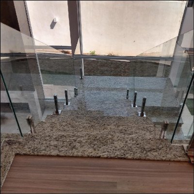 Guarda Corpo Escada em Vidro Temperado - imagem 1